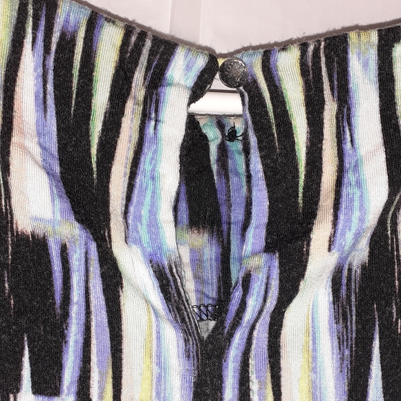 Calvin Klein Large Blouse - Picture 3 of 5